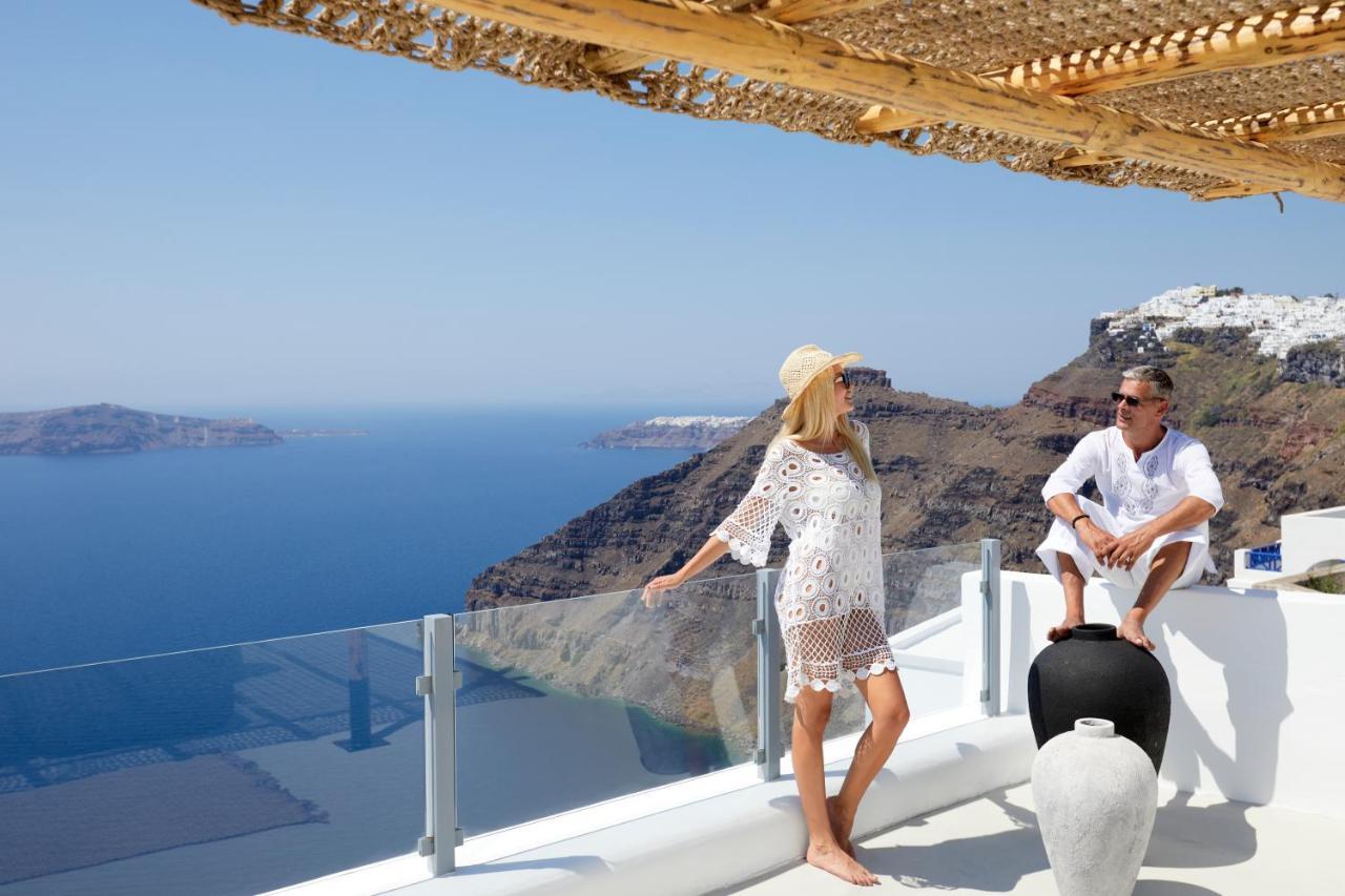 U & Me Suites Fira  Luaran gambar
