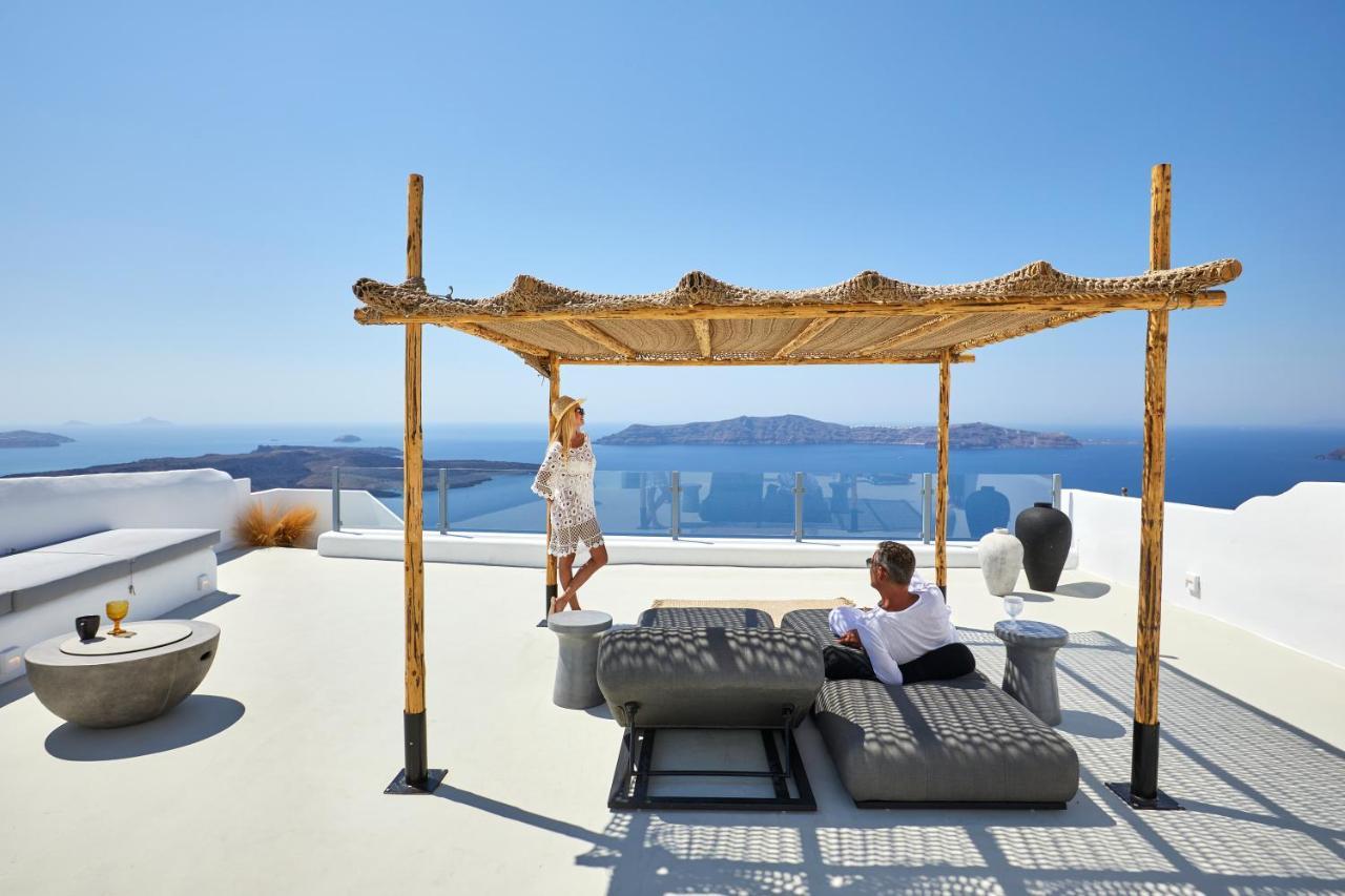 U & Me Suites Fira  Luaran gambar
